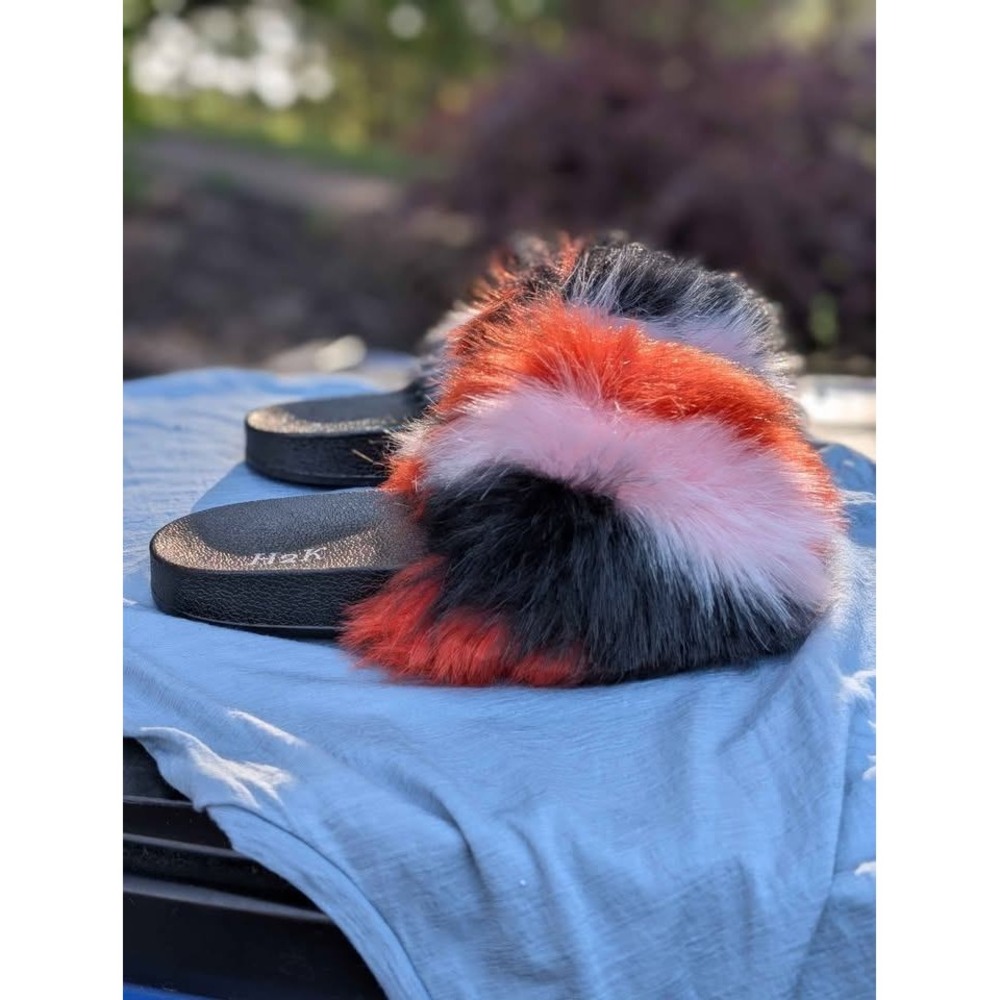 H2K Lora Faux Fur Slide Sandals Womens Size 10 Orange Pink Black